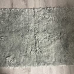 Plush Area Rug – 3 x 5 ft