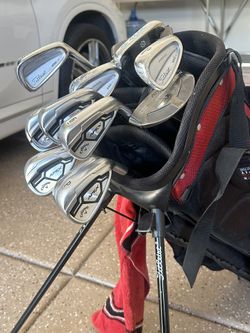 Callaway Apex Irons & Titleist Golf Clubs + Putters & Bag