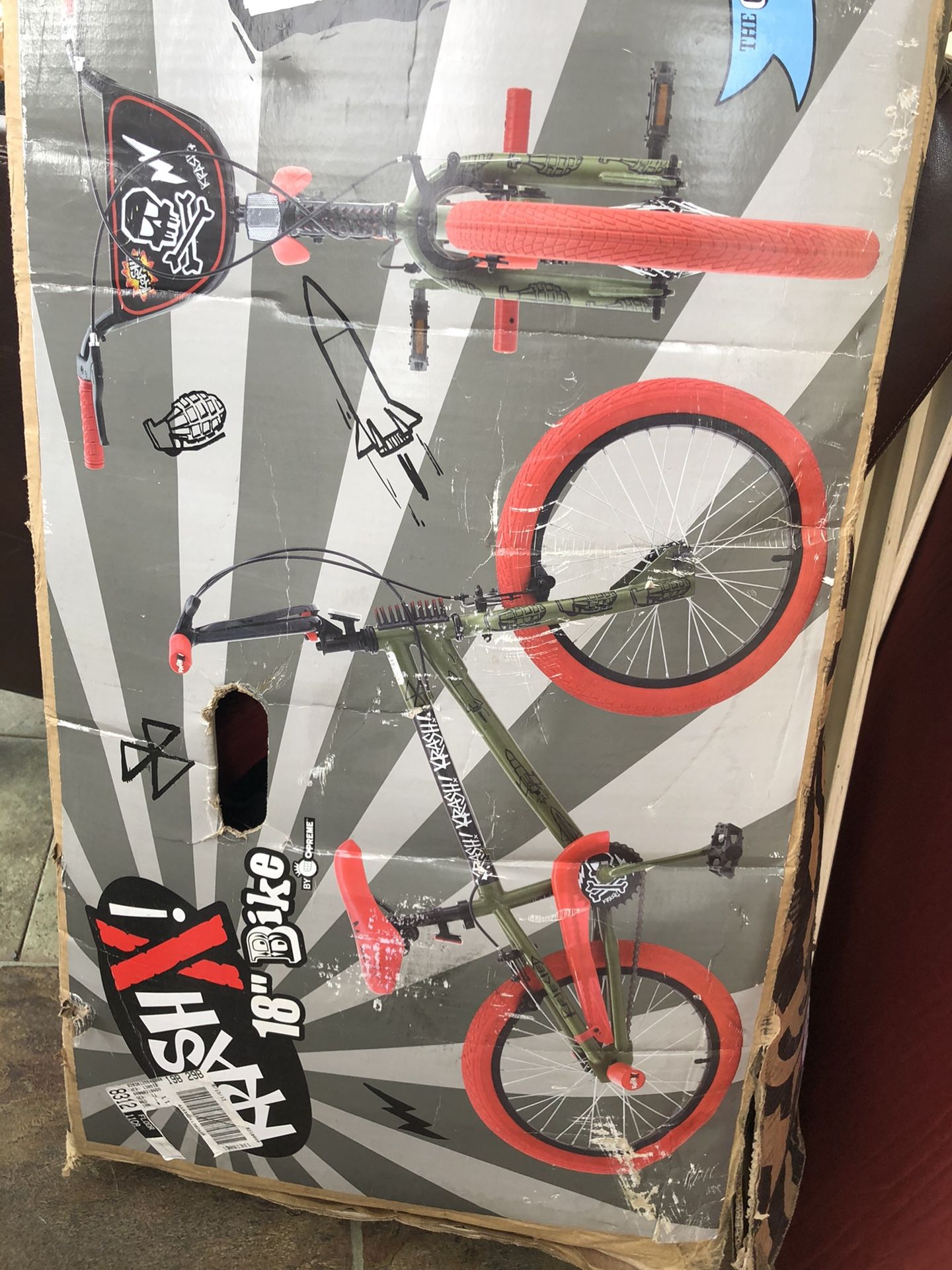Children’s bike 18” brand new in box