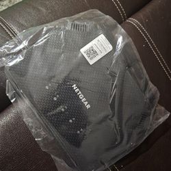 Netgear 43 Wifi Router