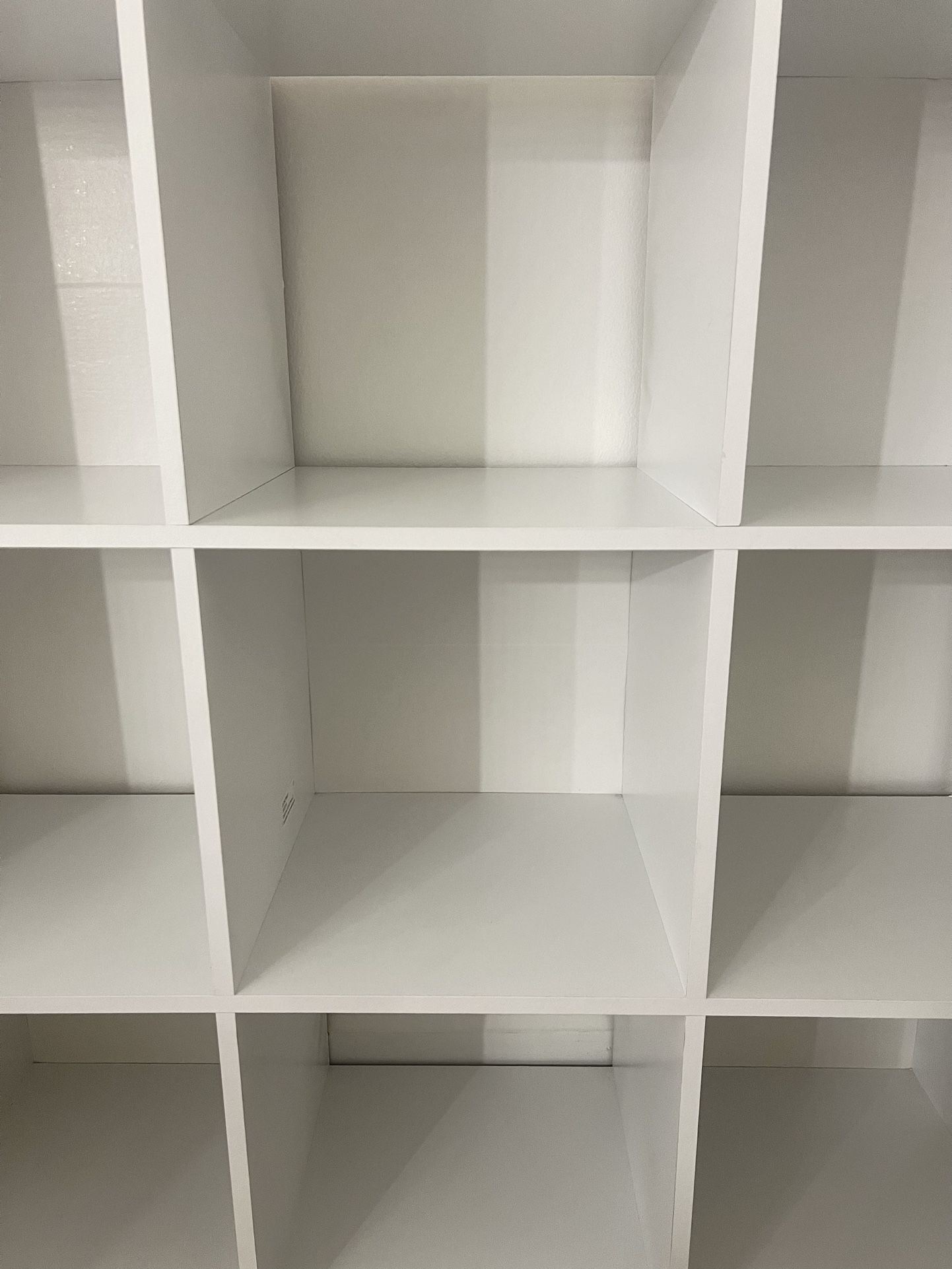 9-Cube White Organizer/Bookshelf | Lightly Used