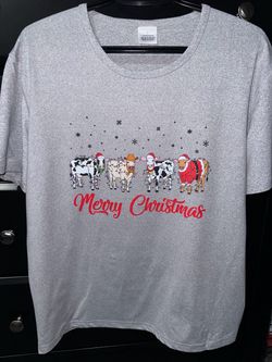 New. Women’s Size Large Merry Christmas Santa Cow Graphic Tee Shirt