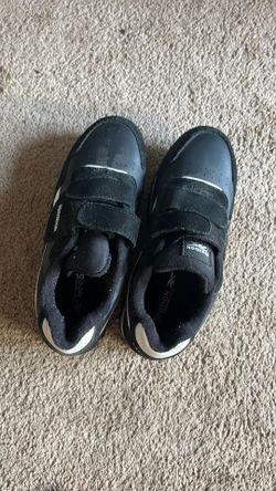 Reebok steel toed work shoes 7.5 wide