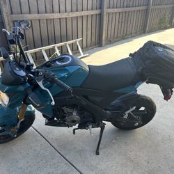 2021 Kawasaki Z125 pro