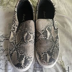 Snake Print Platform Sneaker