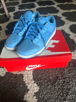 Nike Dunk Low PRM University Blue