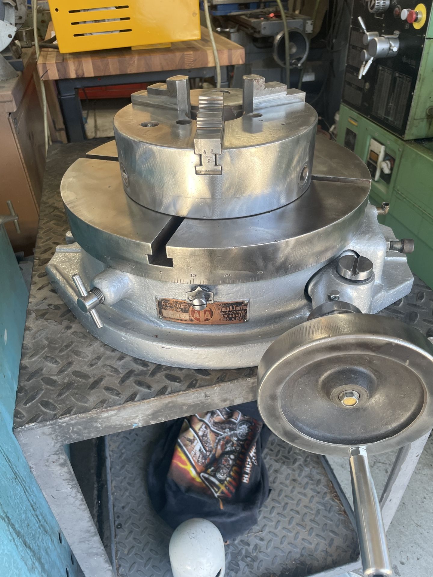 Rotary Table TROYKE 15” USA with CUSHMAN 9” Chuck