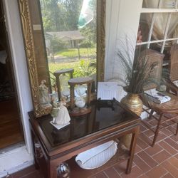 Gold Mirror &Table 