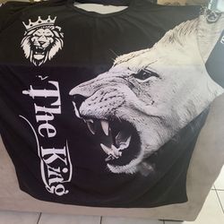 The King Or Leo Men’s  Fun Shirt