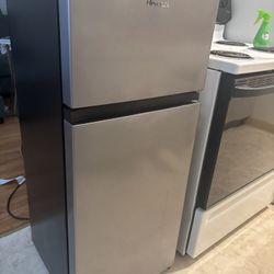 Hisense Mini Fridge