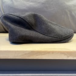 Wool Newsboy Cap — Gray/Charcoal Flat Cap