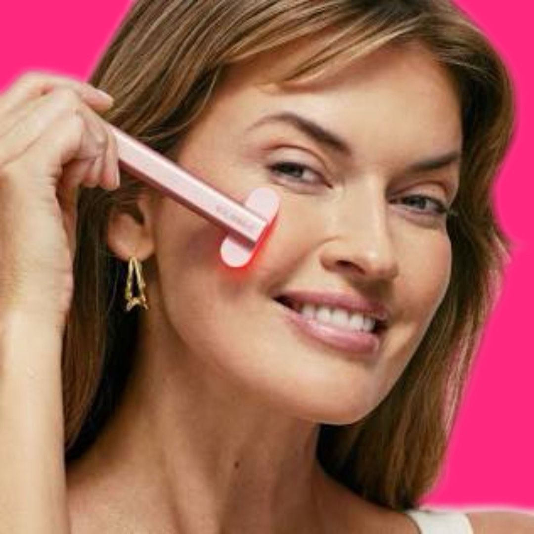 SolaWave 4-in-1 Skincare Wand – Red Light, Microcurrent, Massage – NEW