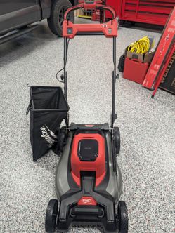 Milwaukee 2823-20 Lawnmower/Tool only