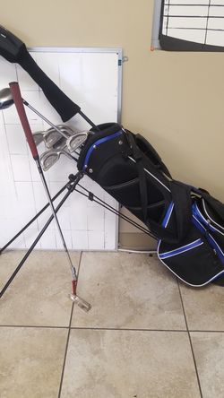 golf clubs set. see pictures