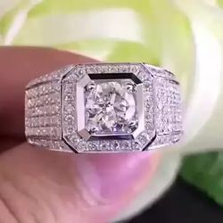 Men Moissanite Wedding Ring