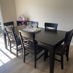 Black Table