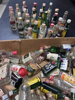100 old 1960’s mini whiskey gin scotch liquor bottles