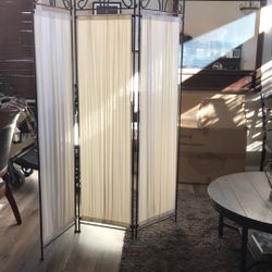 Dressing Room Privacy Panel