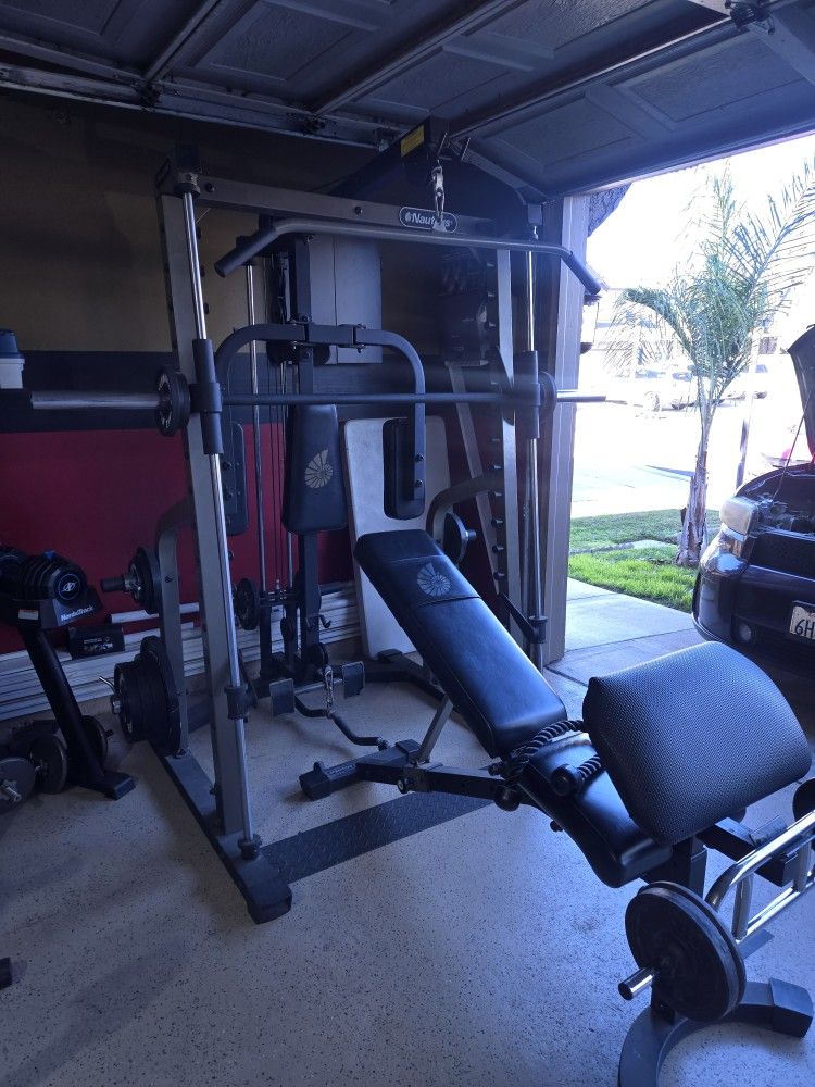Nautilus  Home Gym   Weights Included 