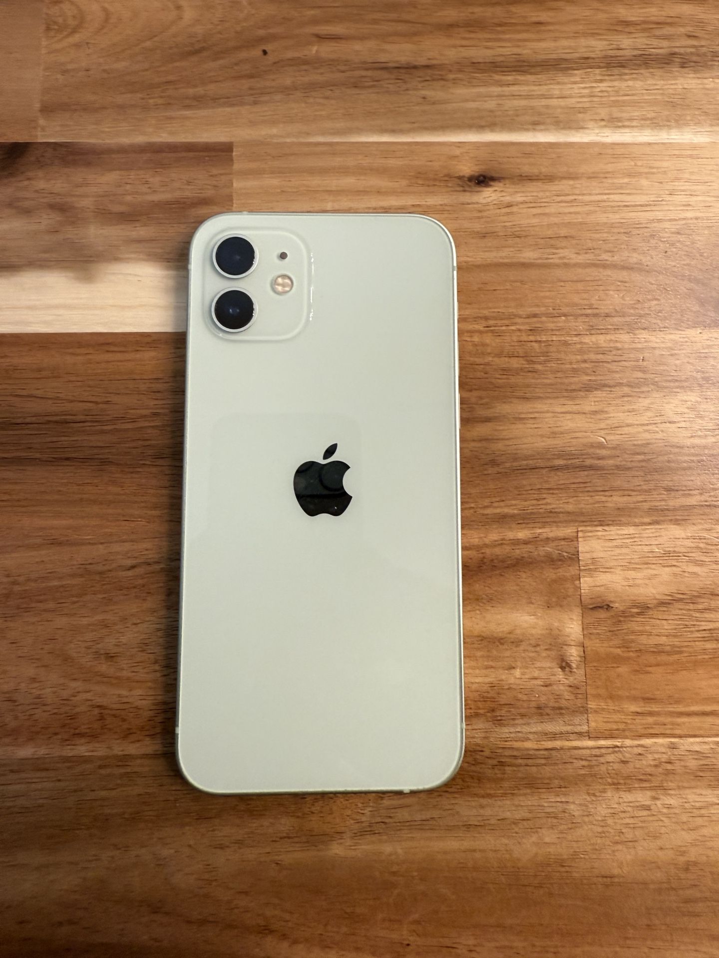 iPhone 12 64GB Unlocked For Any Company✅Price Firm✅