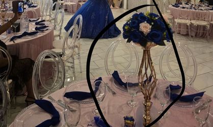 Gold metal flower stands! And flower toppings ❗️LOOK AT CAPTION!!❗️