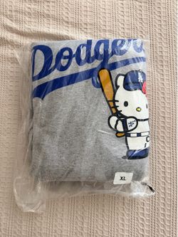 Los Angeles Dodgers x Hello Kitty Women’s Grey Hoodie