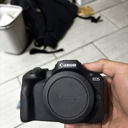 Canon r100 