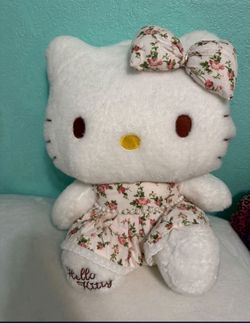 Giant Hello Kitty