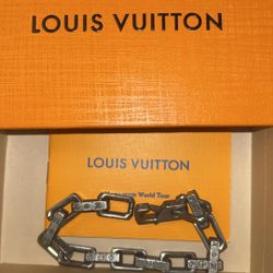 Louis Vuitton Bracelets 