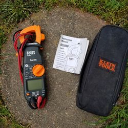 Klein 400 AMP Clamp Meter