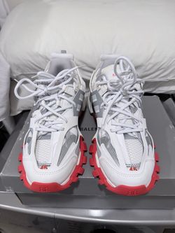 Balenciaga Tracks