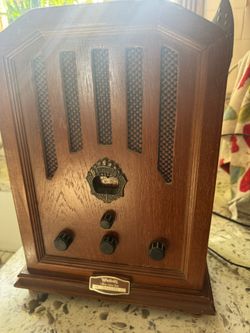 Welbilt Collectors Edition Radio & Cassette
