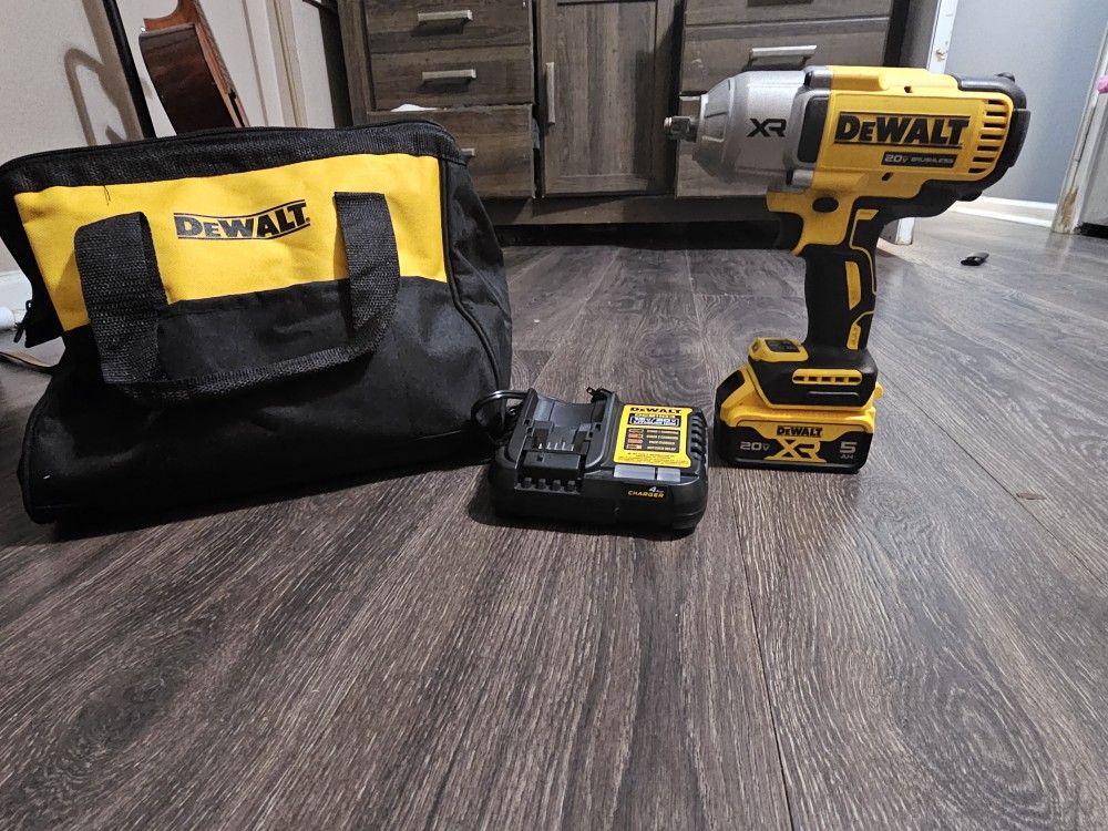 Dewalt Impact Wrench 