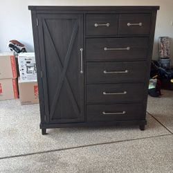 Jaxon Espresso Armoire