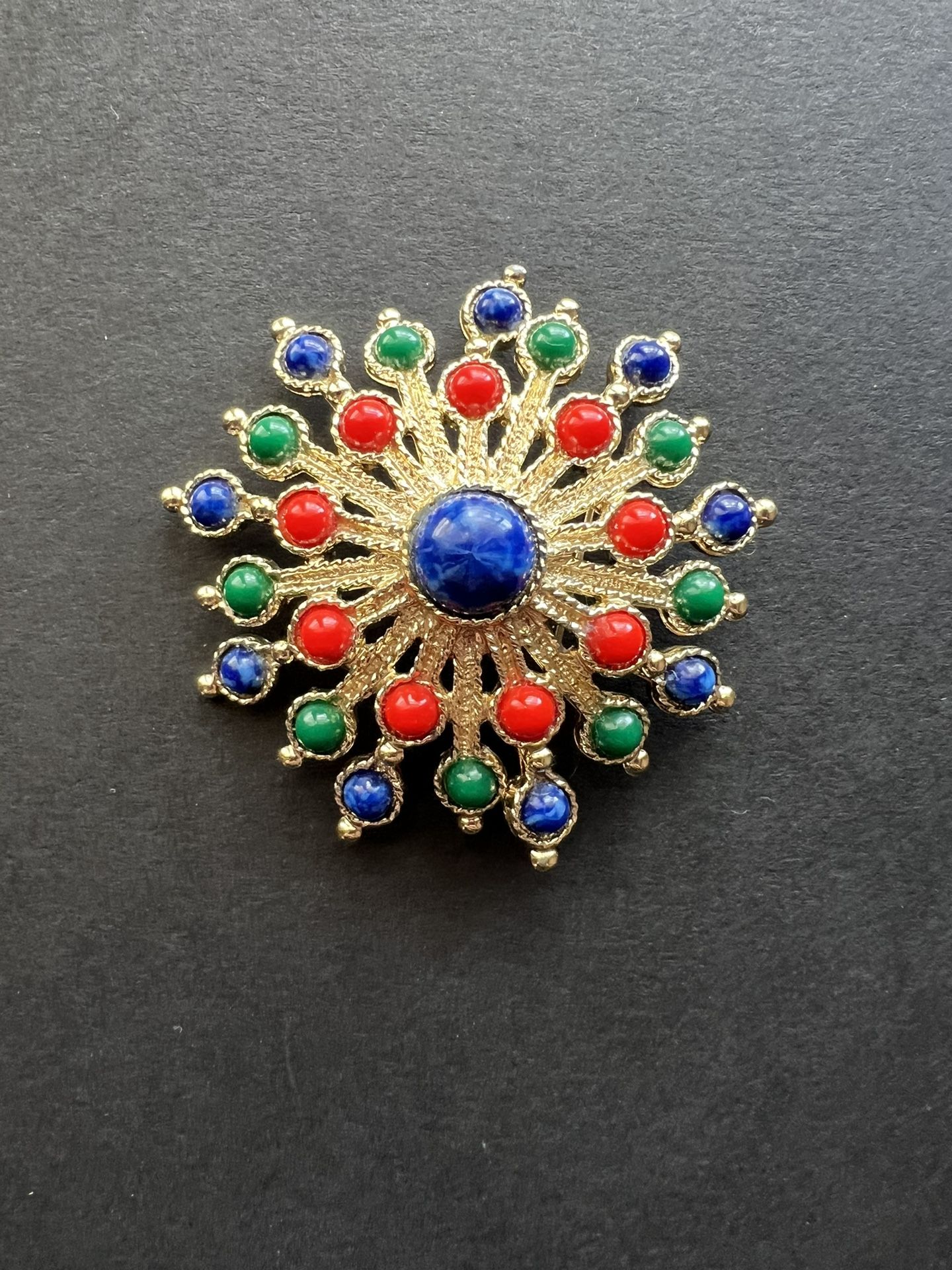 Vintage 1970 Sarah Coventry CARNIVAL Brooch, Gold Tone, Red, Green and Blue.