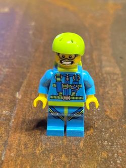 LEGO Skydiver Minifigure col150