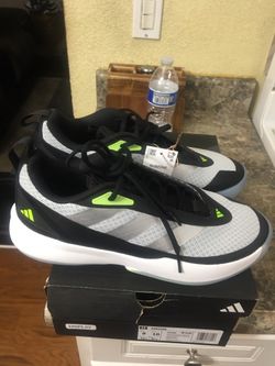 Tenis Nuevos Size 9 De Hombre Y10 De Mujer Marca Adidas New Never Used