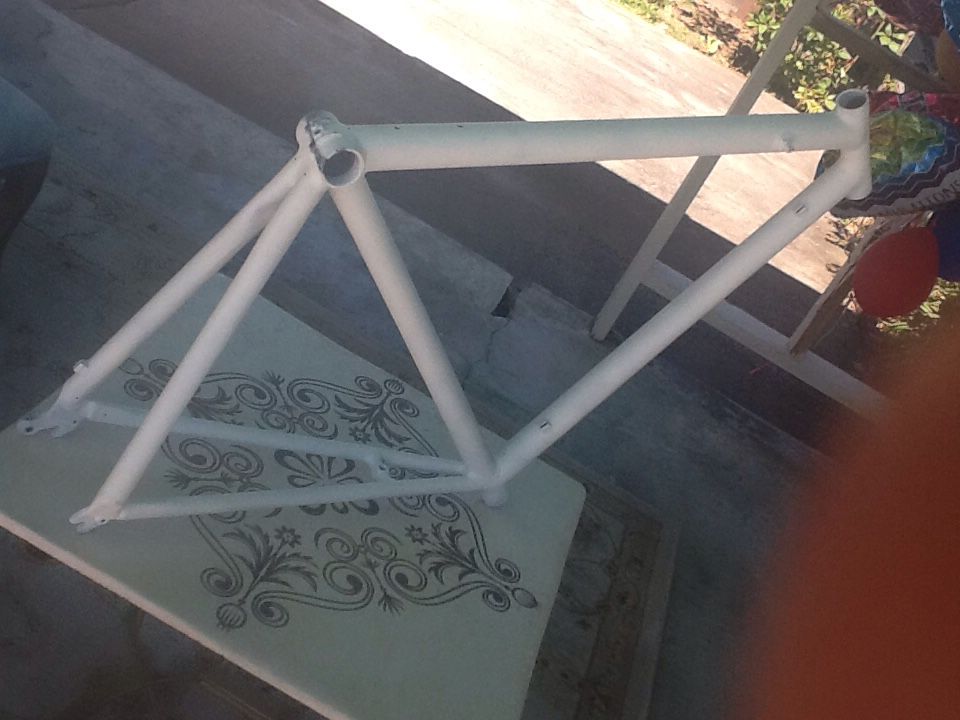 Cannandale Aluminum Light Weight Bike Frame Original Values Over $700 Selling For $100