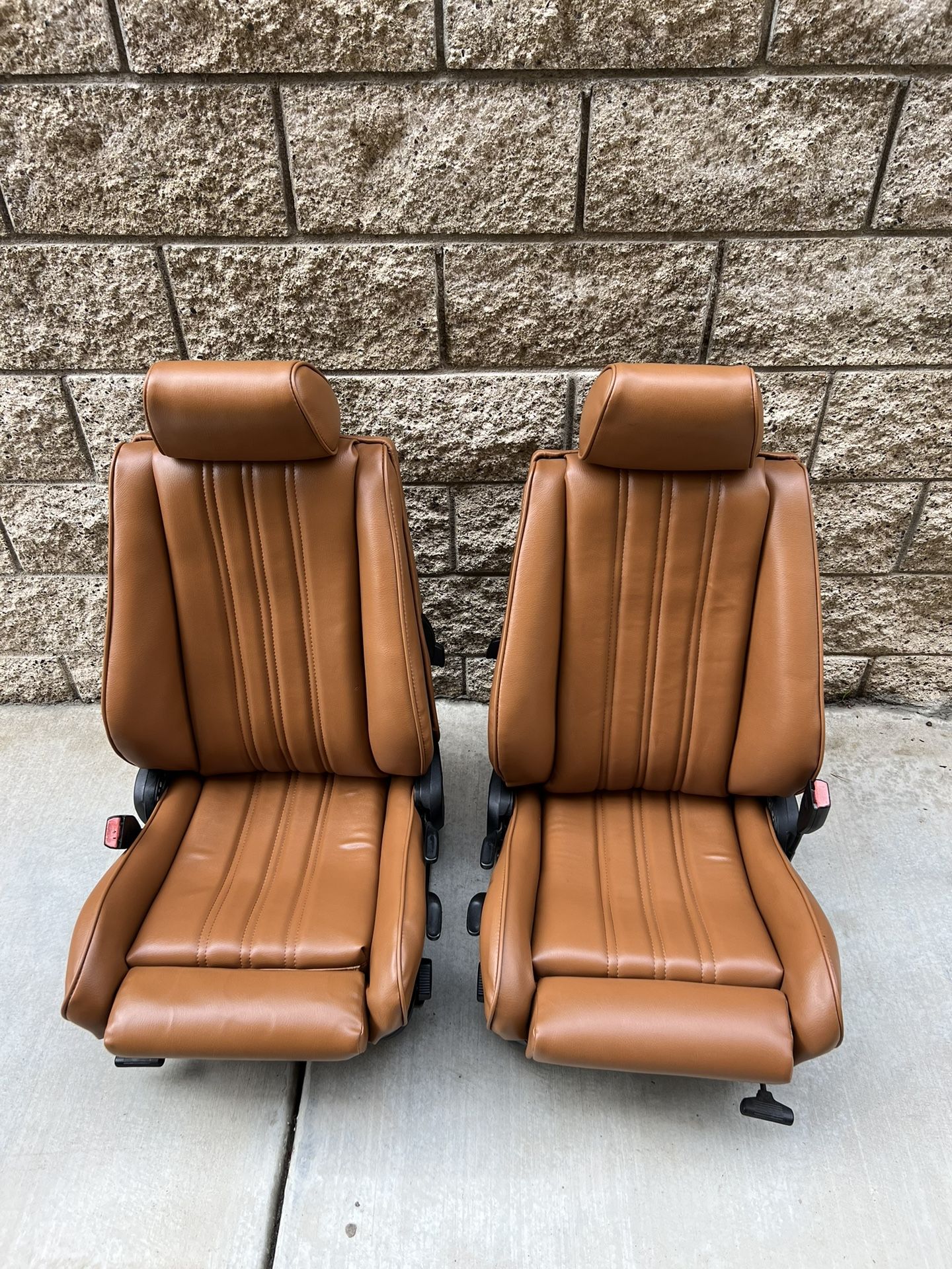 Bmw E30 Sport Seats for Sale in San Diego, CA - OfferUp