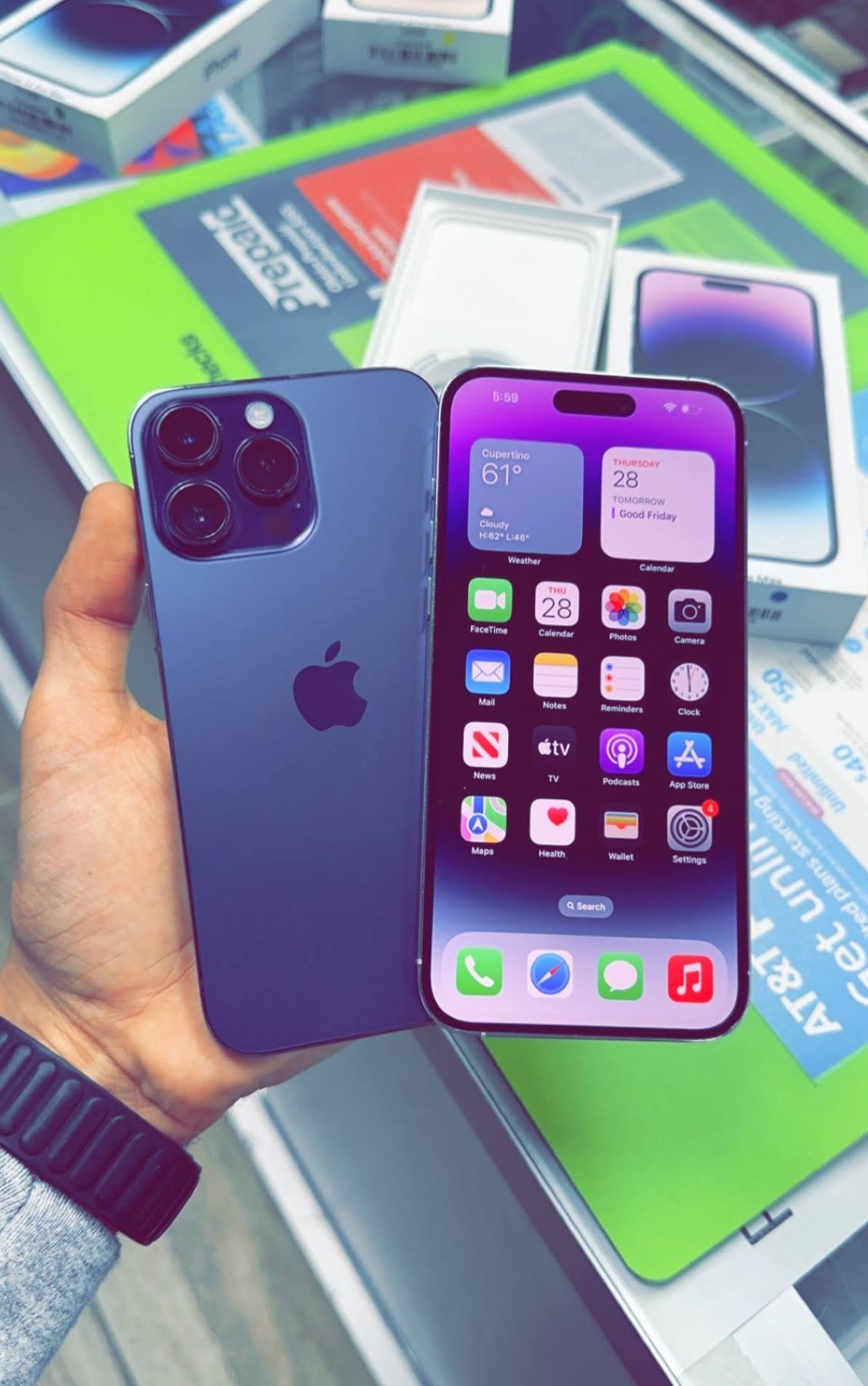 iPhone 14 Pro Max 128GB Unlocked AT&T Cricket T Mobile Metro & International Use!