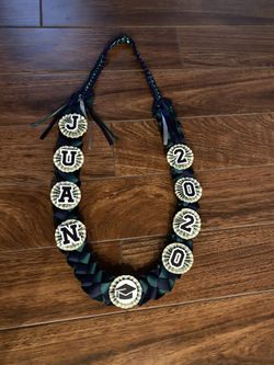 Graduation leis
