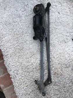 Toyota Camry windshield wiper motor with brackets