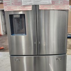Samsung

￼

￼

￼

￼

￼

28 cu. ft French Door Refrigerator

