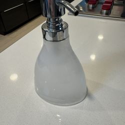 Umbra Glass Soap Pump