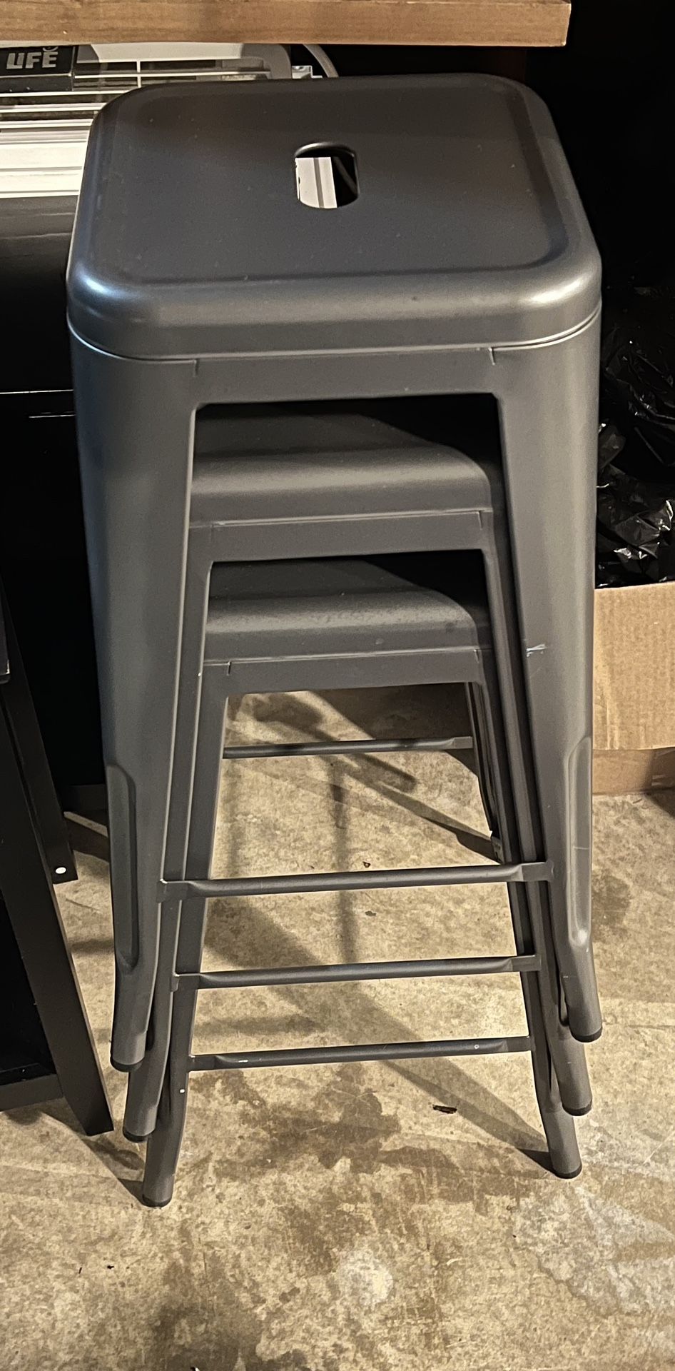 4 Stools