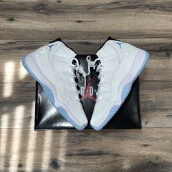 Jordan 11 Legend Blue🦋