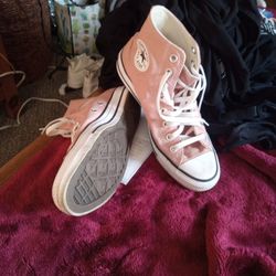 CONVERSE ALL STARS - PINK sz9Ladies/7mens