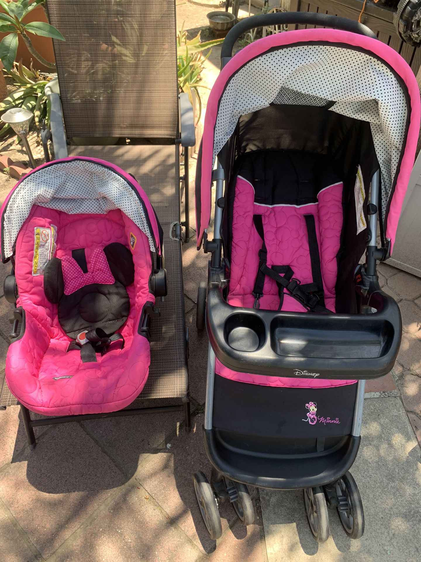 Stroller and Car Seat. “ Mini Mouse “