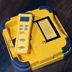 Fieldpiece SRS3 Wireless Refrigerant Scale 252 lb Capacity $300