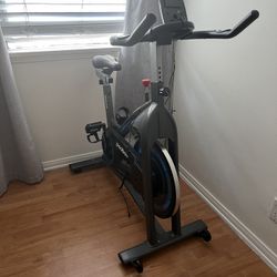 Pooboo Exercise Bike